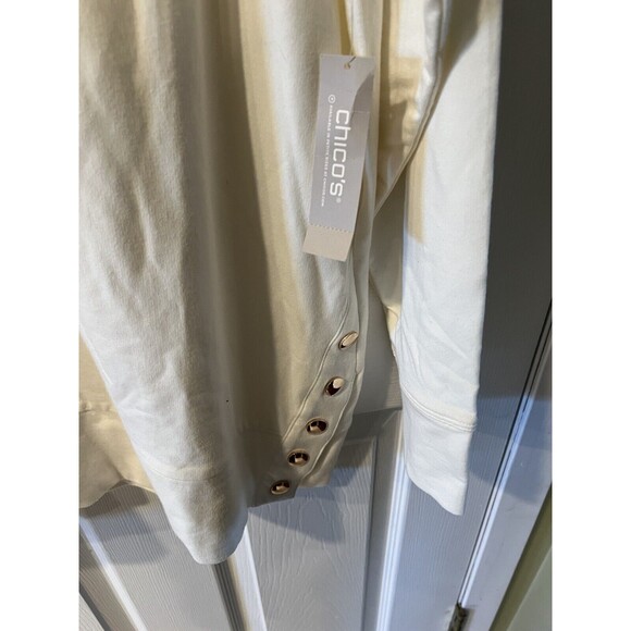 Chicos Zenergy Top Womens 2 Sz L Knit Button Hem Casual Coastal Sweatshirt New - Picture 2 of 8